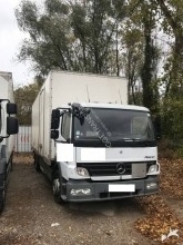 camión furgón Mercedes