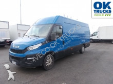 camión furgón Iveco