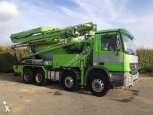 camion béton malaxeur + pompe Mercedes
