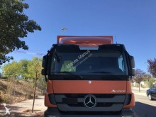 camión furgón Mercedes