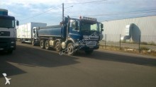 camion bi-benne DAF