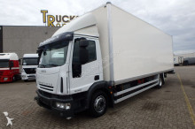 camion fourgon Iveco