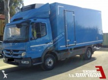 camión Mercedes Atego 918