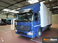 Mercedes box truck