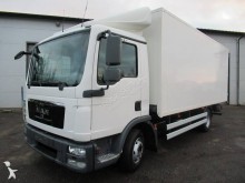 camion fourgon MAN