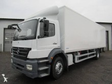 camion fourgon Mercedes