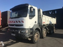 Renault Kerax 420.32 truck