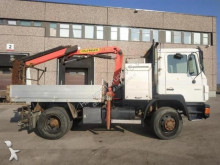 vrachtwagen MAN 13.232