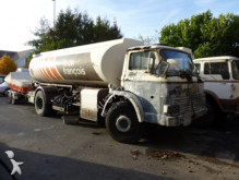 camion citerne Ford