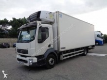 camión frigorífico Volvo