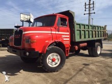 camion benne MAN