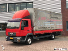 vrachtwagen MAN LE 2000
