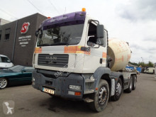 camion béton toupie / Malaxeur MAN