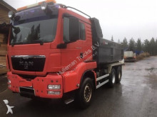 camion benne MAN