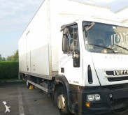 camión furgón Iveco