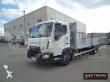 camion Renault Trucks D cab 2M