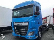 camion benă DAF