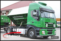 camion ribaltabile Iveco