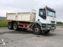 camion benne Iveco