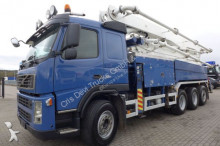 camion calcestruzzo pompa per calcestruzzo Volvo