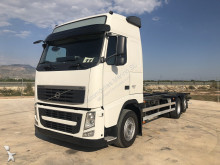 camion châssis Volvo