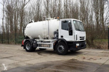 nieuw vrachtwagen tank