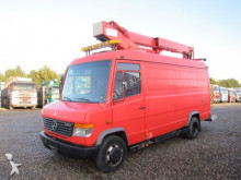 camion piattaforma aerea Mercedes
