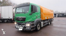 camion cisterna MAN