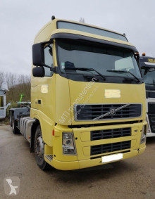camion polybenne Volvo