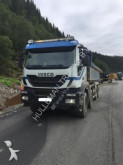 camión volquete Iveco