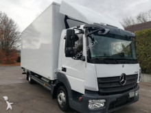 Mercedes box truck