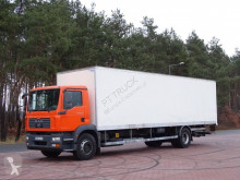 MAN insulated truck
