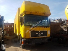 camion fourgon MAN