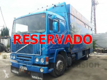 camión furgón Volvo