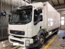 camión furgón Volvo