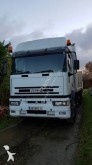 camión portamáquinas Iveco