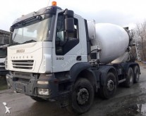 Iveco Trakker 380