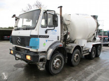 camion béton toupie / Malaxeur Mercedes