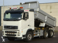 camión volquete Volvo