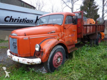 camion benne Volvo
