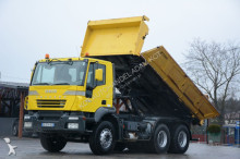 ciężarówka wywrotka Iveco