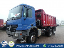 Mercedes Actros 3332