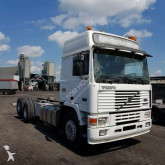 camión chasis Volvo