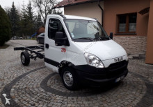 ciężarówka podwozie używana