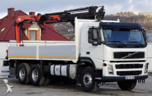 ciężarówka platforma Volvo