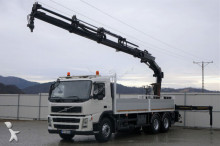ciężarówka platforma Volvo