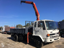 camião tri-basculante Isuzu