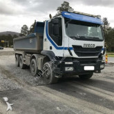 camion ribaltabile Iveco