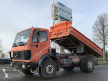 camion tri-benne Mercedes