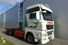 vrachtwagen chassis MAN